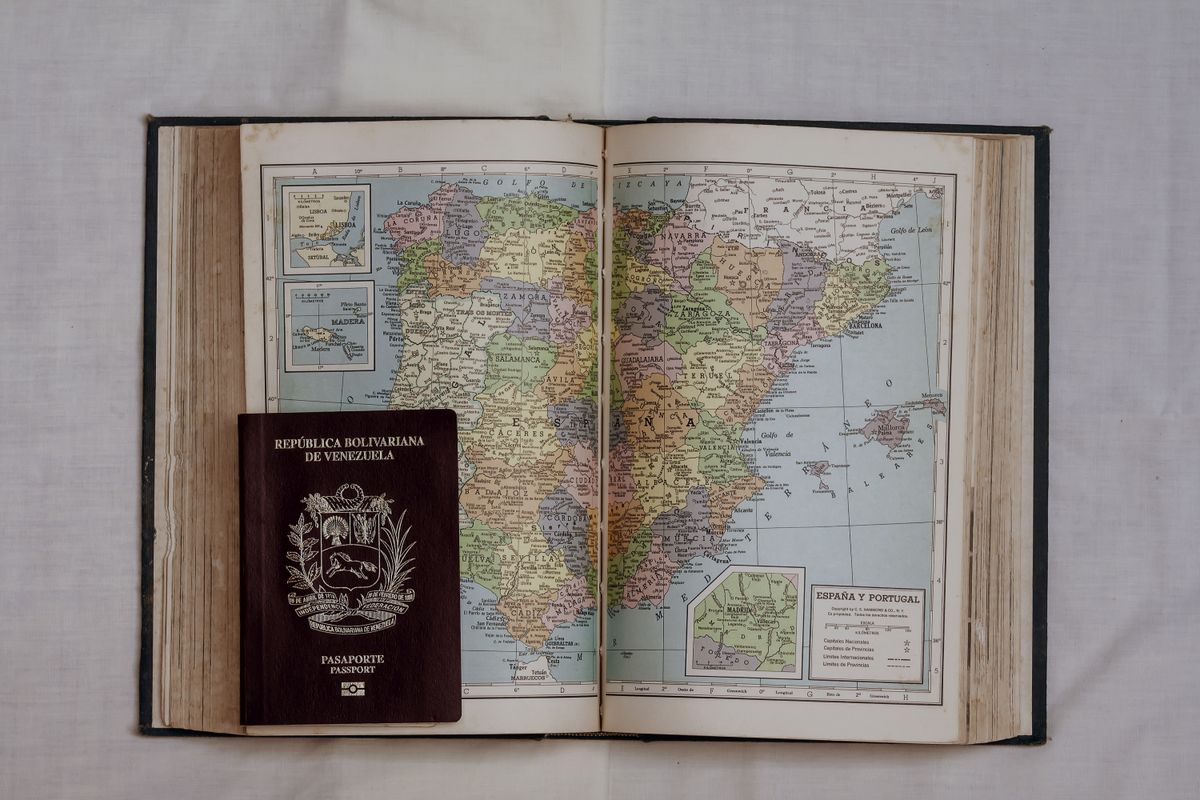 Atlas abierto por la página del mapa de España