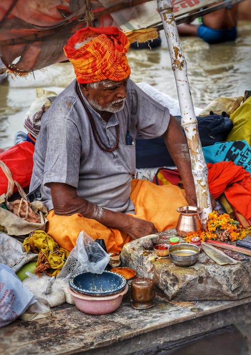 adam, aşındırmak, assi ghat içeren Ücretsiz stok fotoğraf