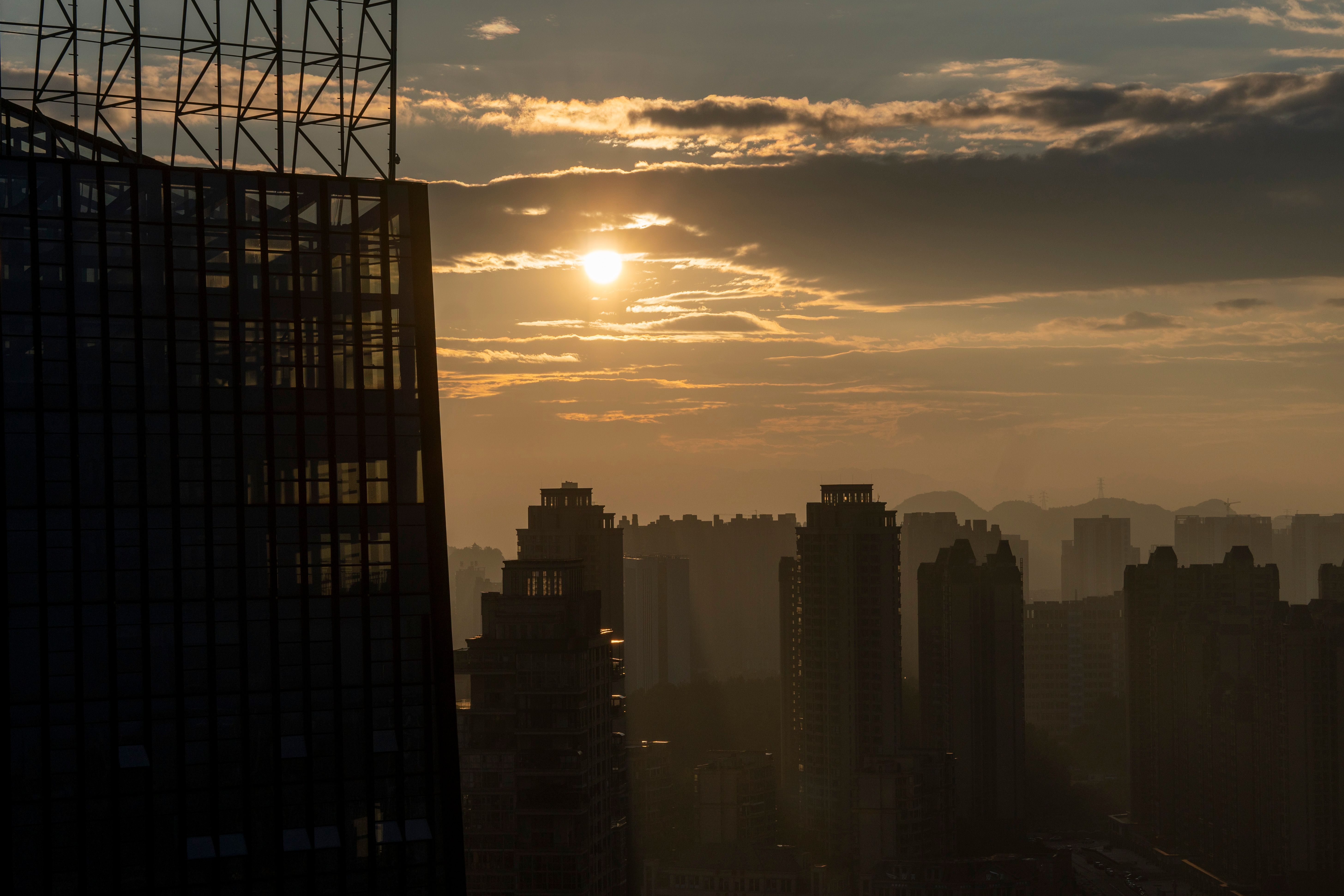 City Skyline at Sunset · Free Stock Photo