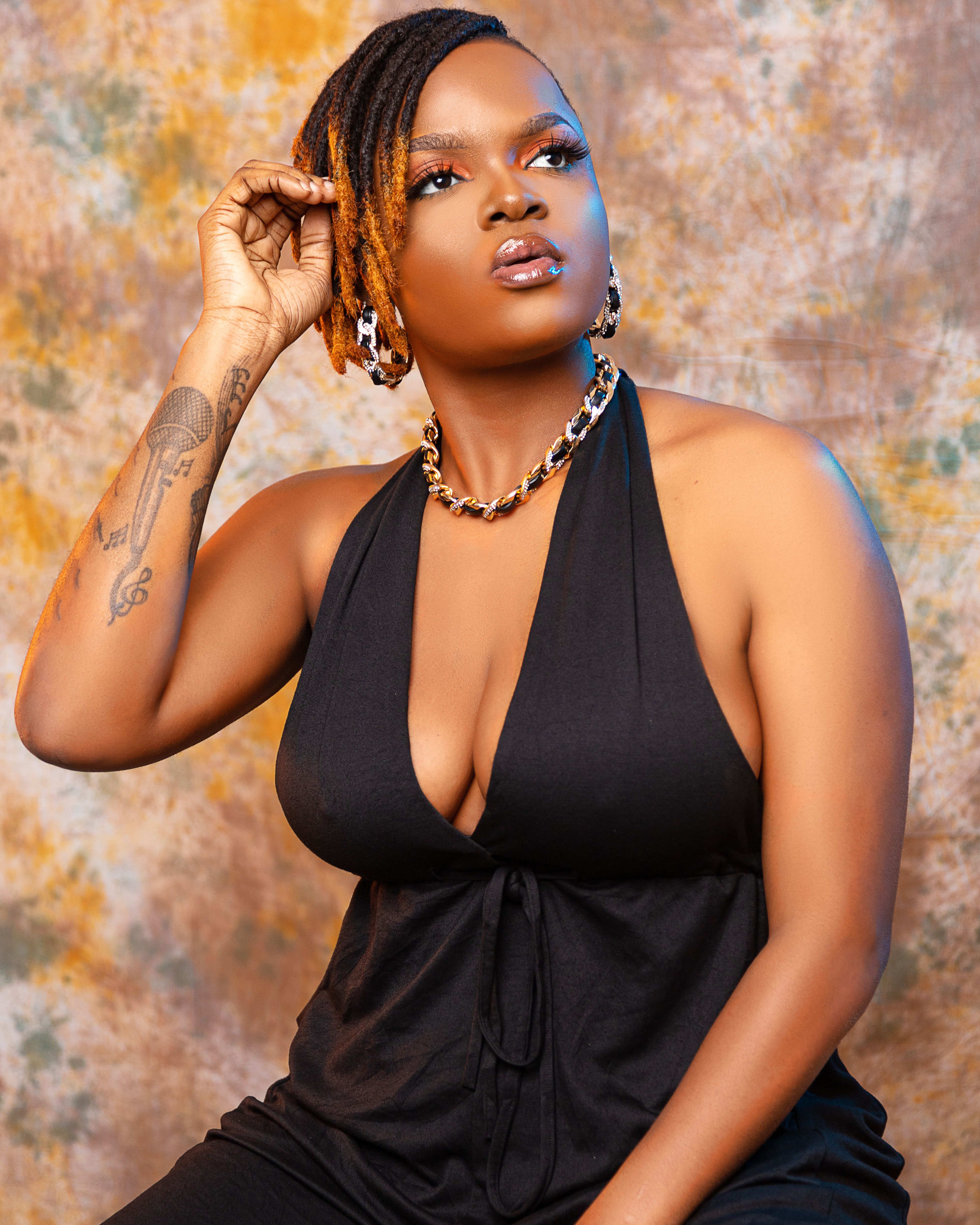 all dressed in black she got tattoos Mrs Mary Mack All Dressed in Black She Got Tattoos