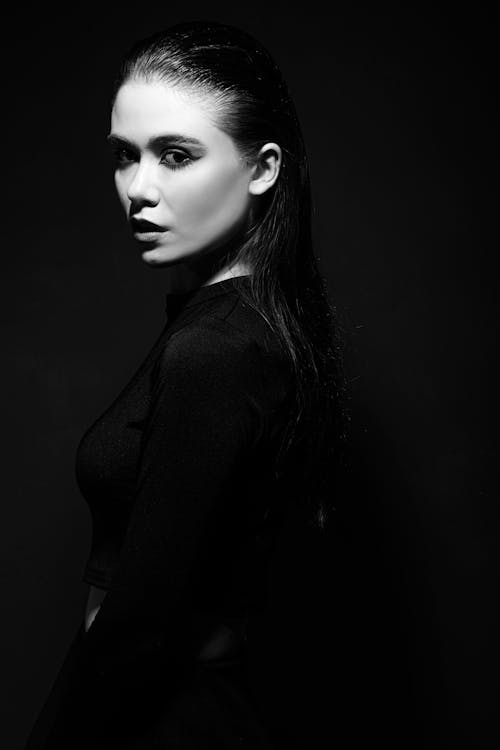 Black and White Picture of a Young Model in Studio 