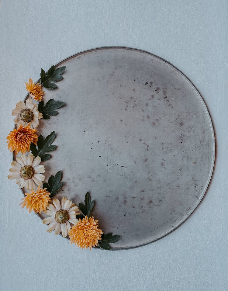 Circular Decoration With Flowers