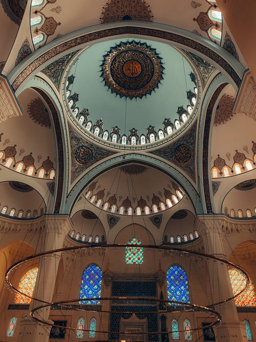 Free Explore the intricate designs and elegant architecture of Camlica Mosque's grand dome interior. Stock Photo
