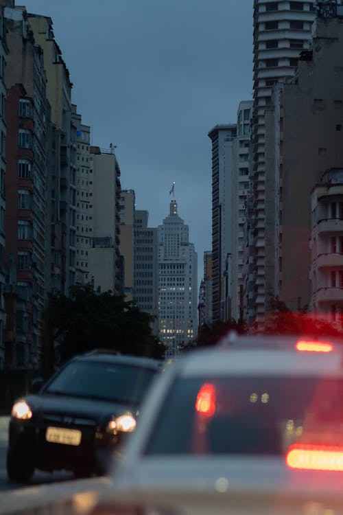 垂直拍攝, 建築, 汽車 的 免費圖庫相片