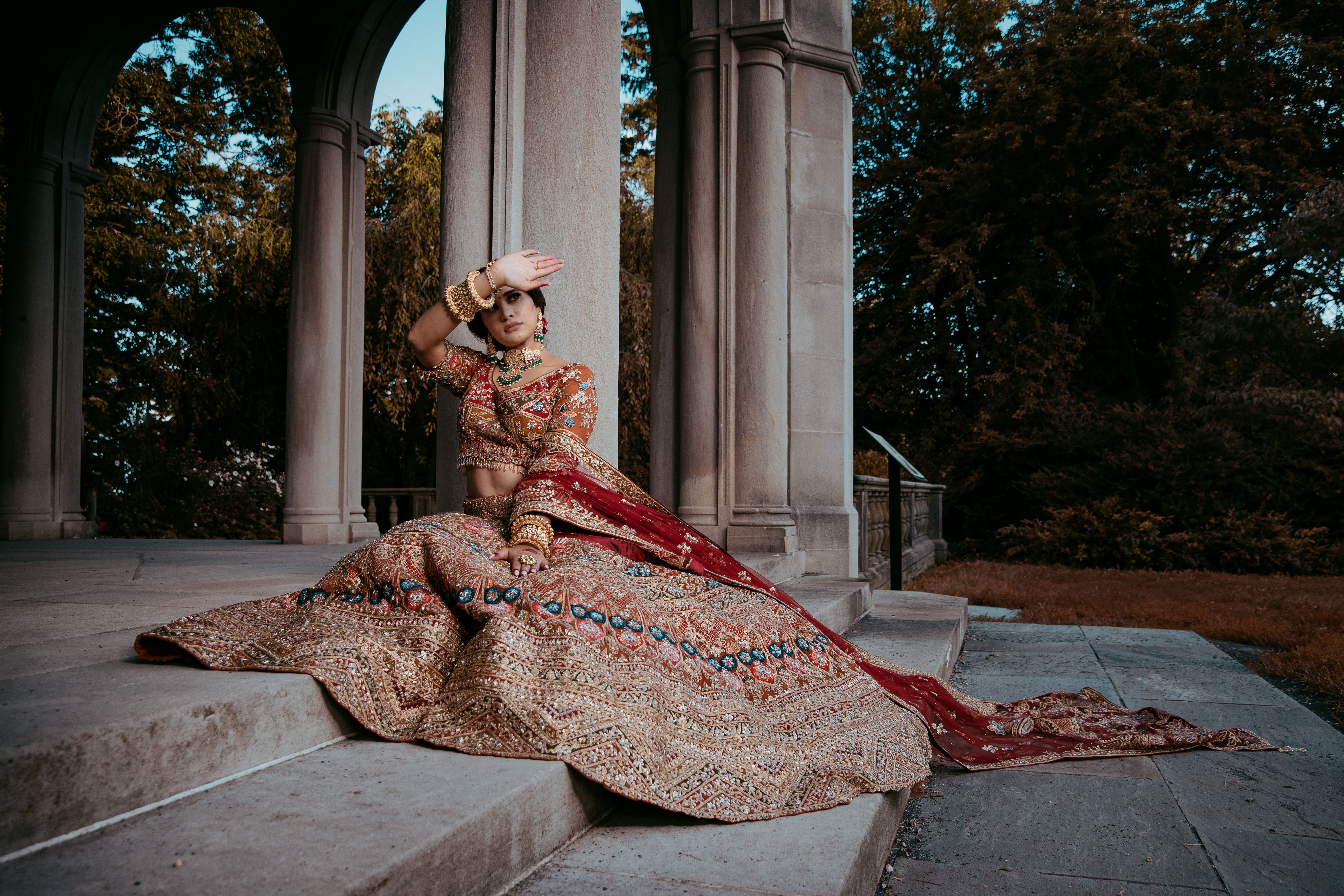 O que o mundo da moda nupcial em Hanói revela para seu casamento