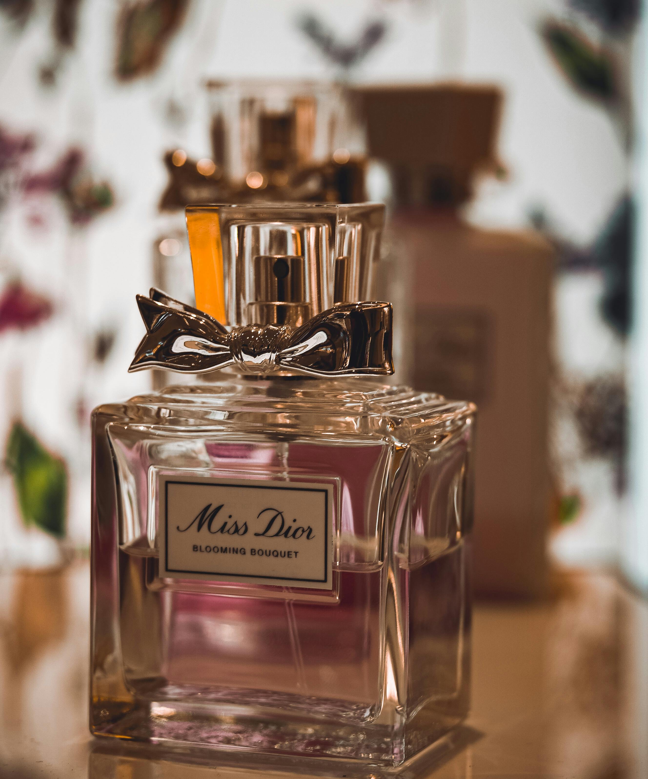 Perfumes similar to miss dior blooming bouquet hot sale