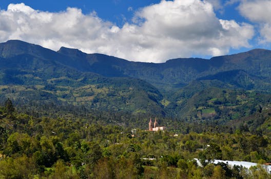 Breathtaking view of the lush Andes mountains surrounding La Capilla in Boyacá, Colombia.