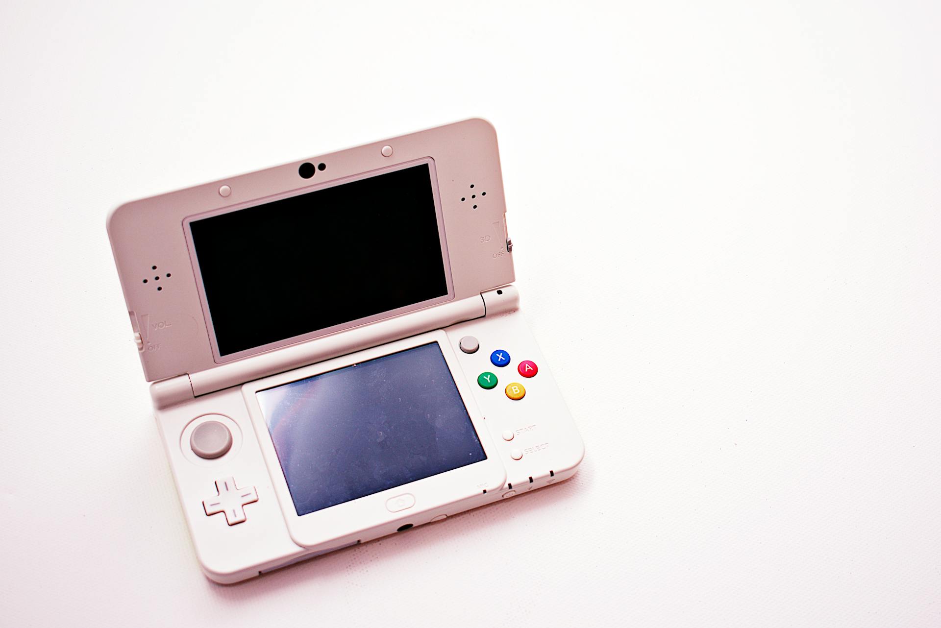 Pink Nintendo 3ds