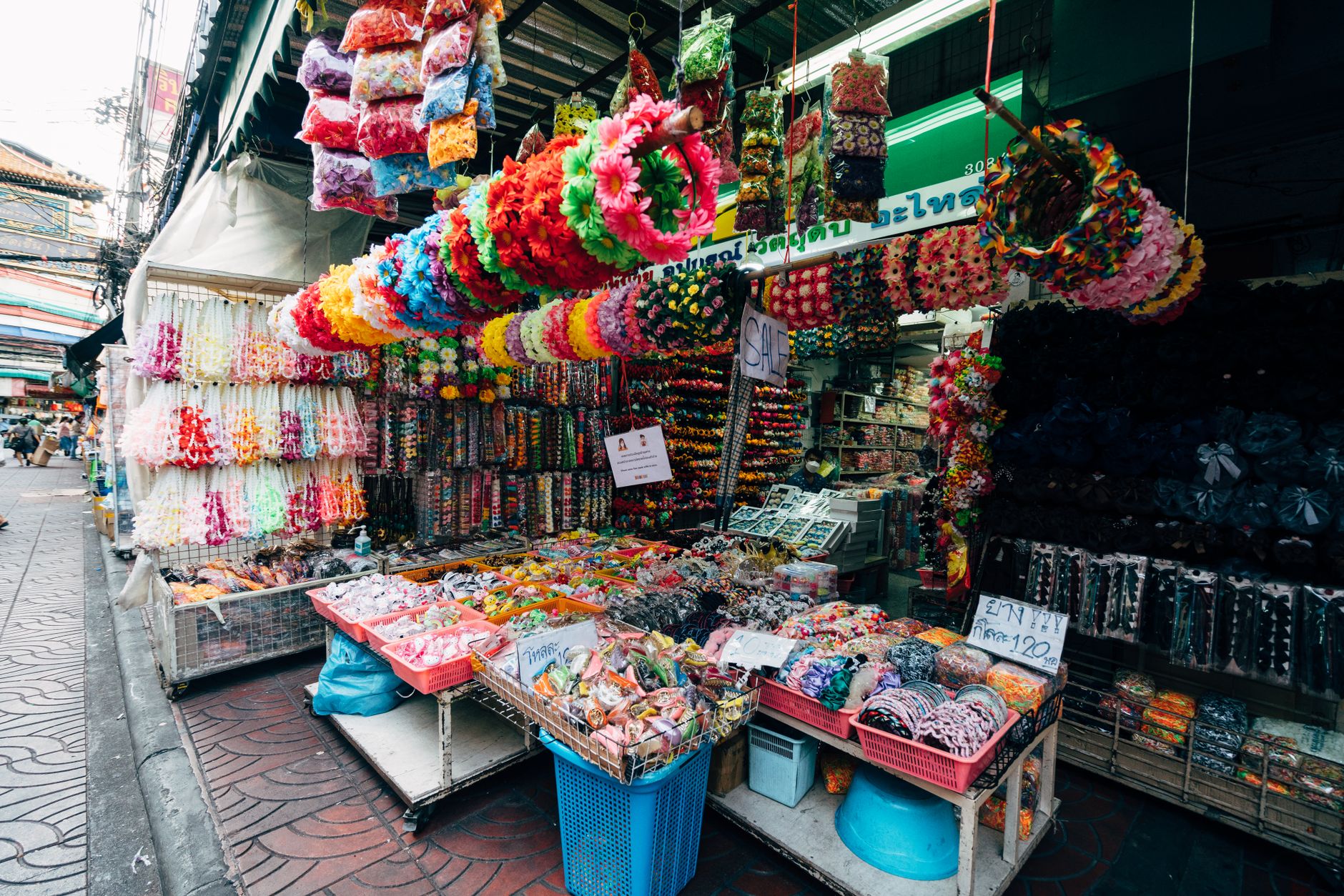 Tái Cấu Trúc Lãnh Đạo: Khi Gã Khổng Lồ Bán Lẻ Tăng Tốc Cuộc Chơi Retail Media