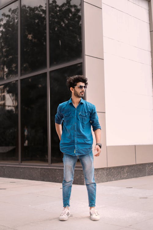 Gratis stockfoto met baard, denim shirt, elegant