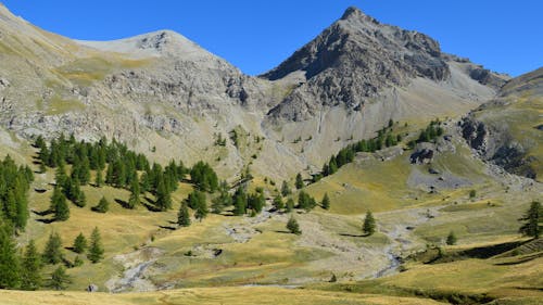 Immagine gratuita di catena montuosa, montagne, paesaggio