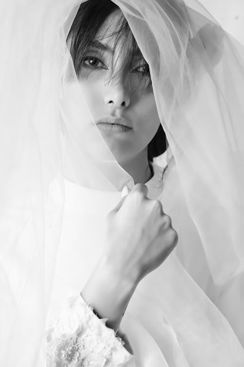 Immagine gratuita di Adobe Photoshop, bianco e nero, donna