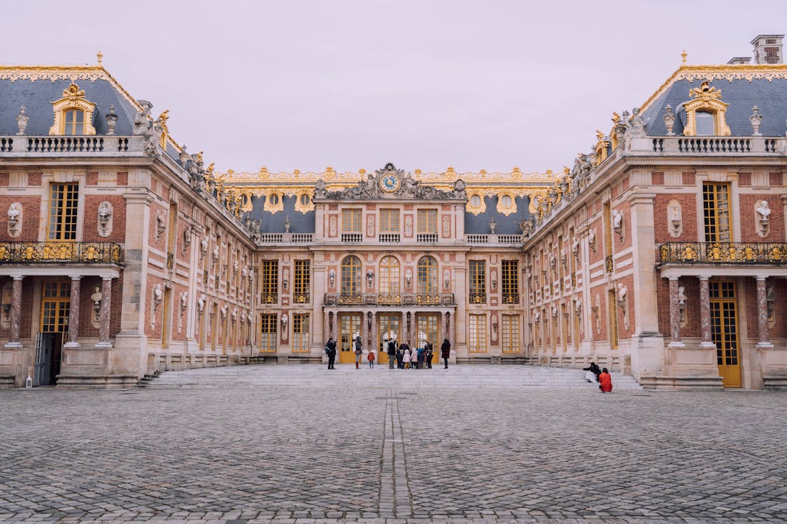 Marble Courtyard, Palace of Versailles, Versailles, France · Free Stock  Photo