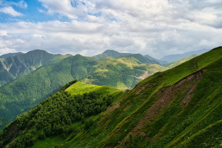 Green Mountains Under White Clouds