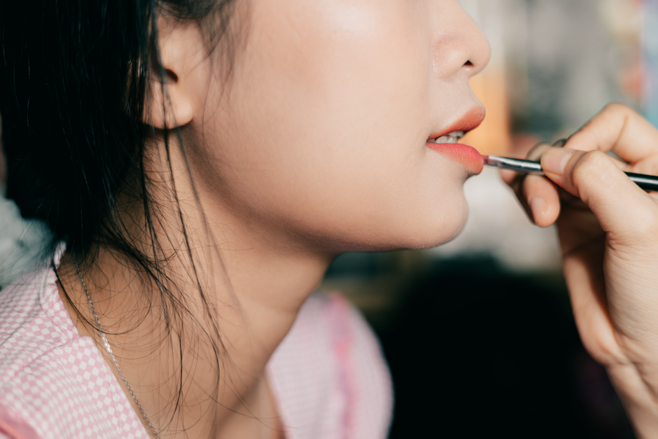 Trang Điểm Cho Da Khô Không Bị Mốc Tại Hà Nội — Bền Mỹ Mỗi Ngày