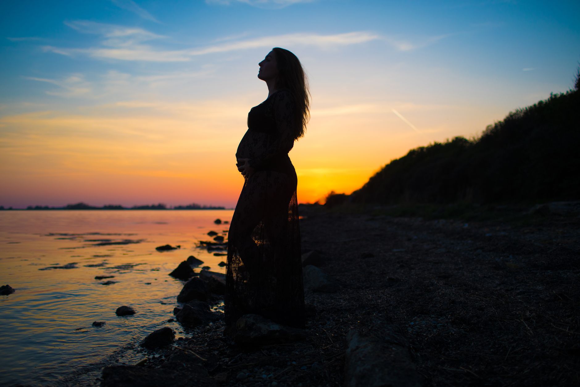 Feeling Cold During Pregnancy: Understanding the Causes and What to Do