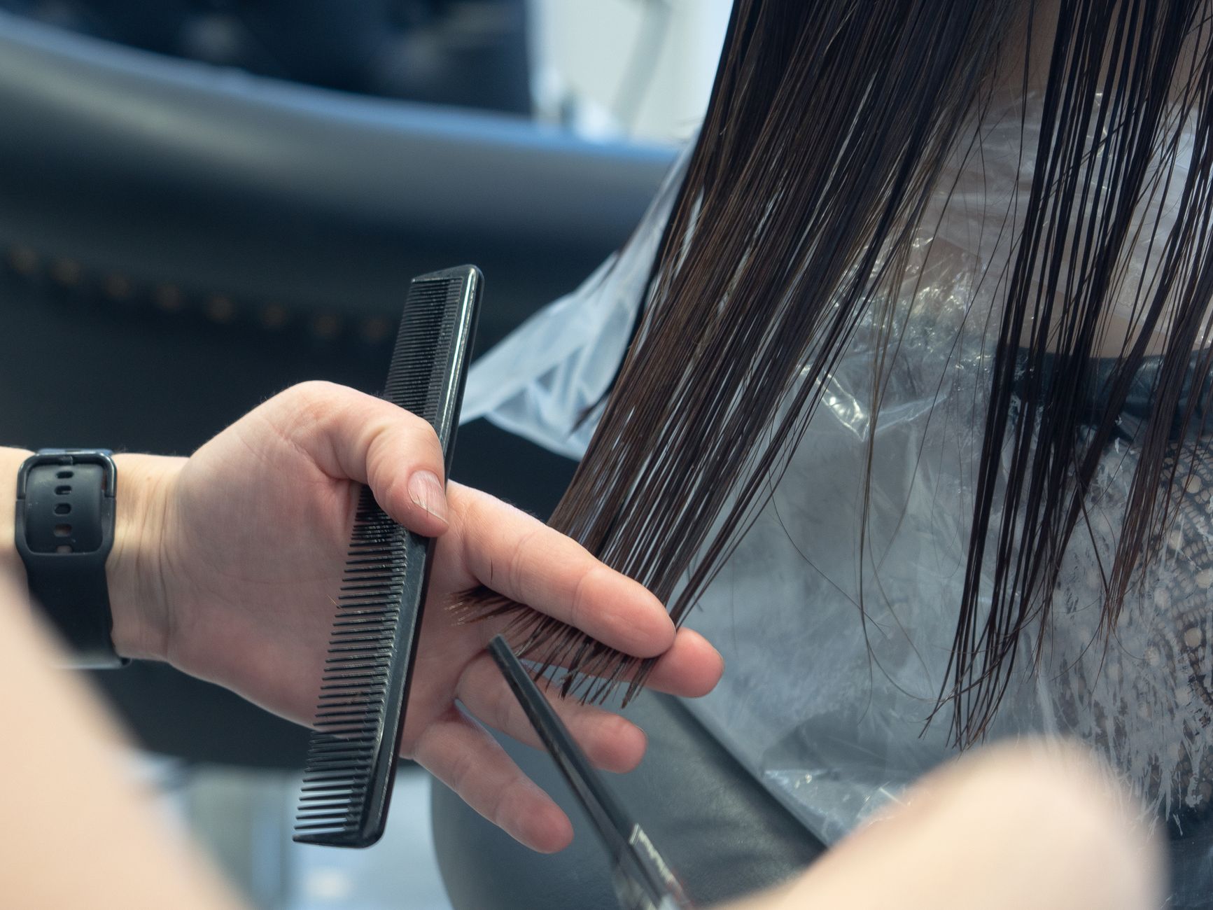 Who Is Yuksel Sahin Hair Salon Stylist at The Salon Project?