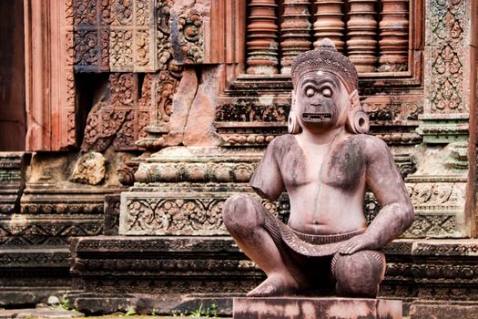 Banteay Srei rose sandstone temple — Siem Reap