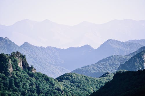 Безкоштовне стокове фото на тему «гірські вершини, імла, краєвид»