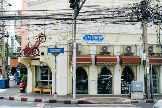 Phasi Charoen