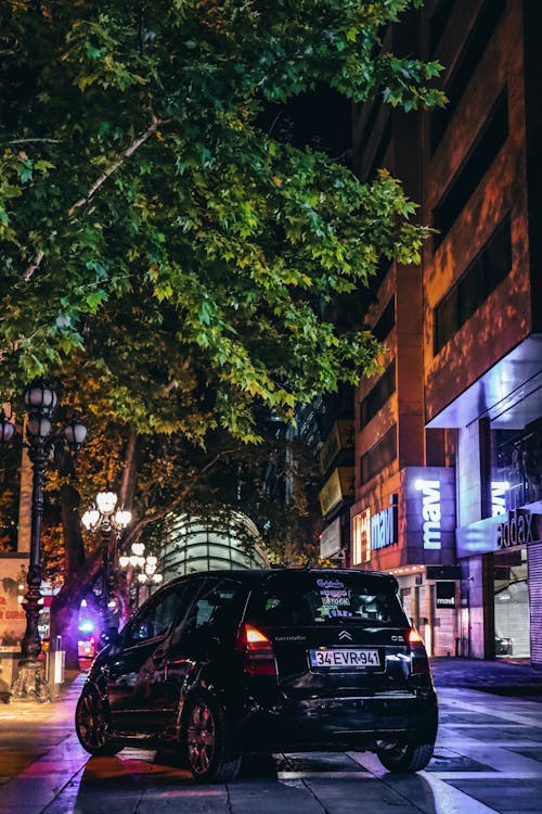 街の夜, 車, 黒の無料の写真素材