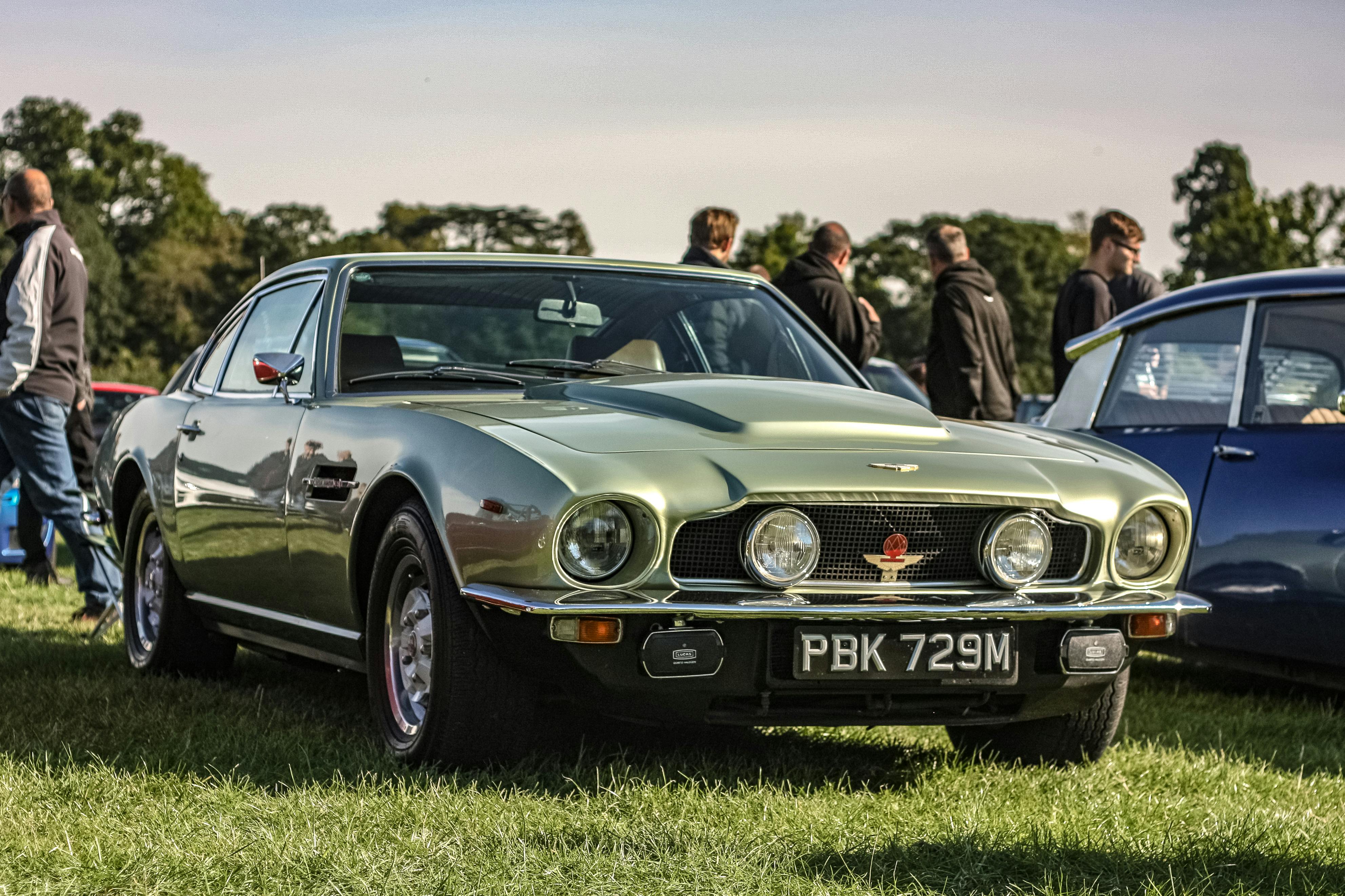 Adrian Newey: Aston Martin Car Concept Created During Gardening Leave — Photo by txomcs on Pexels