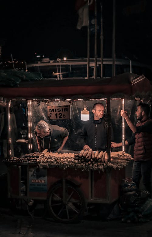 Fotobanka s bezplatnými fotkami na tému bufet, jedlo, kupec