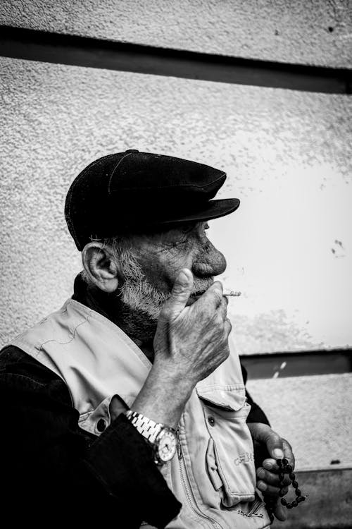 Immagine gratuita di anziano, barba, bianco e nero