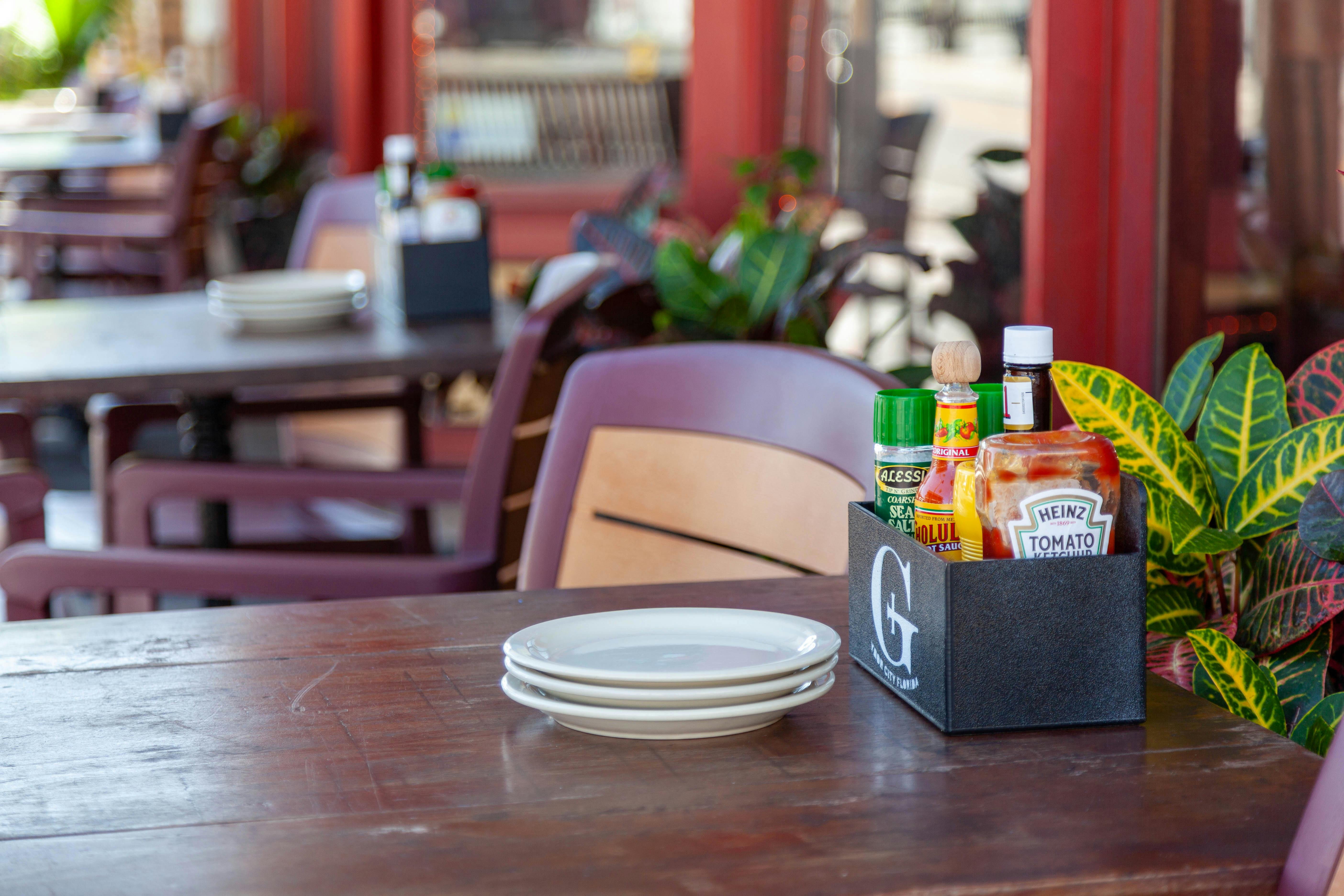 business travel dining experience