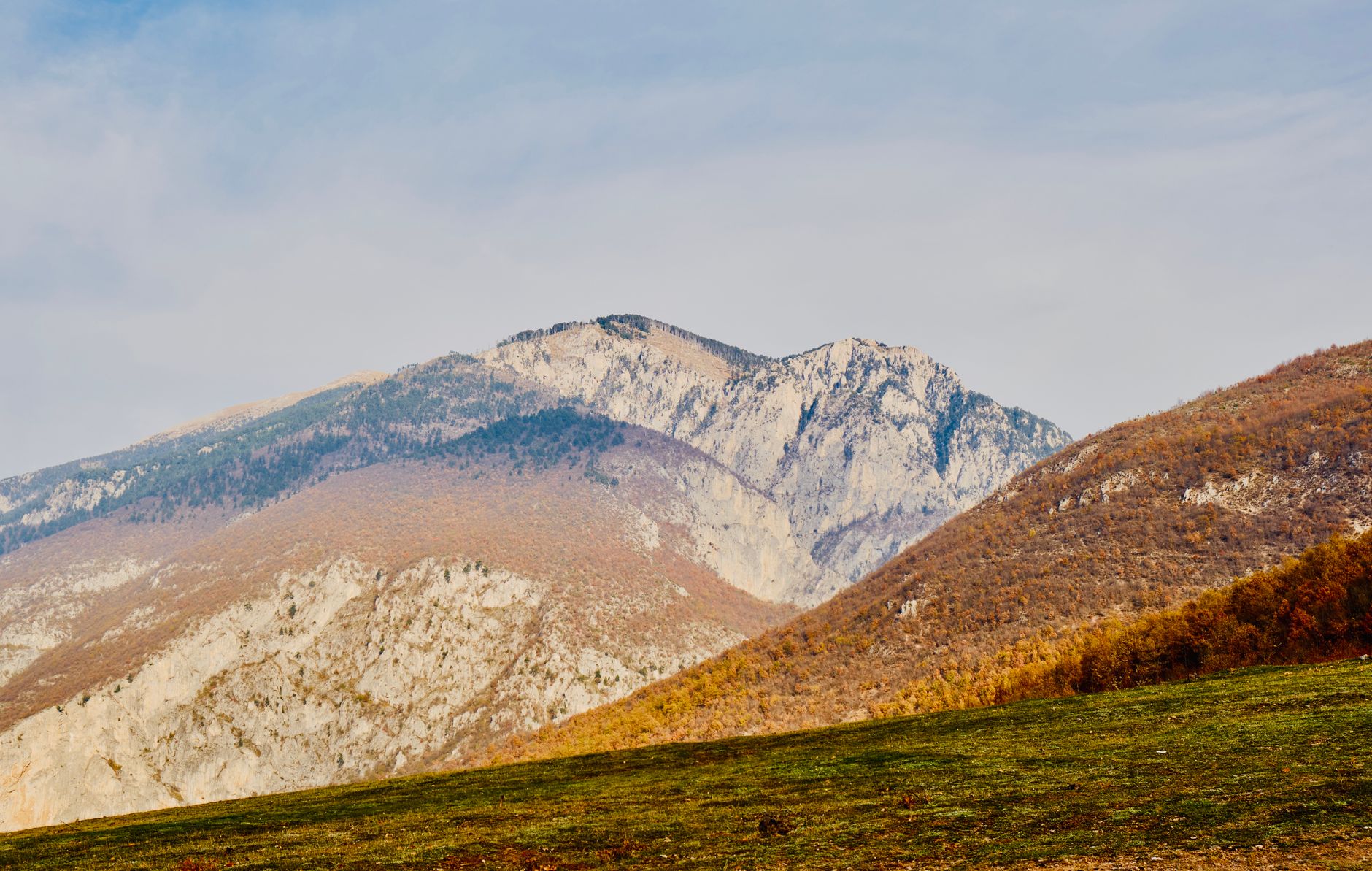 The Rragam Plateau Trail: A Hidden Alpine Gem