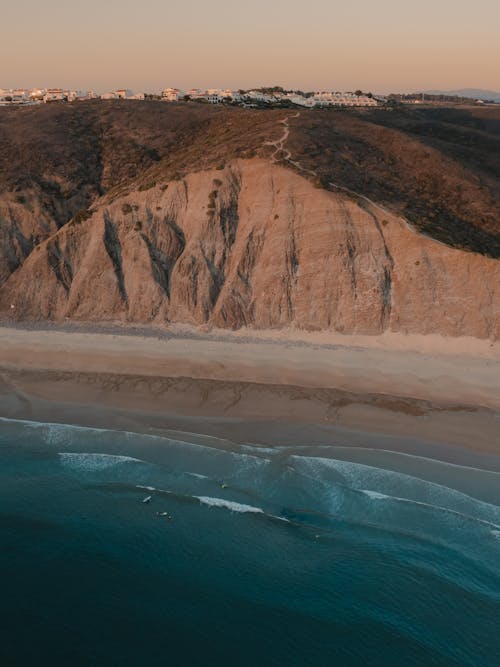 Foto profissional grátis de aerofotografia, areia, corpo d'água