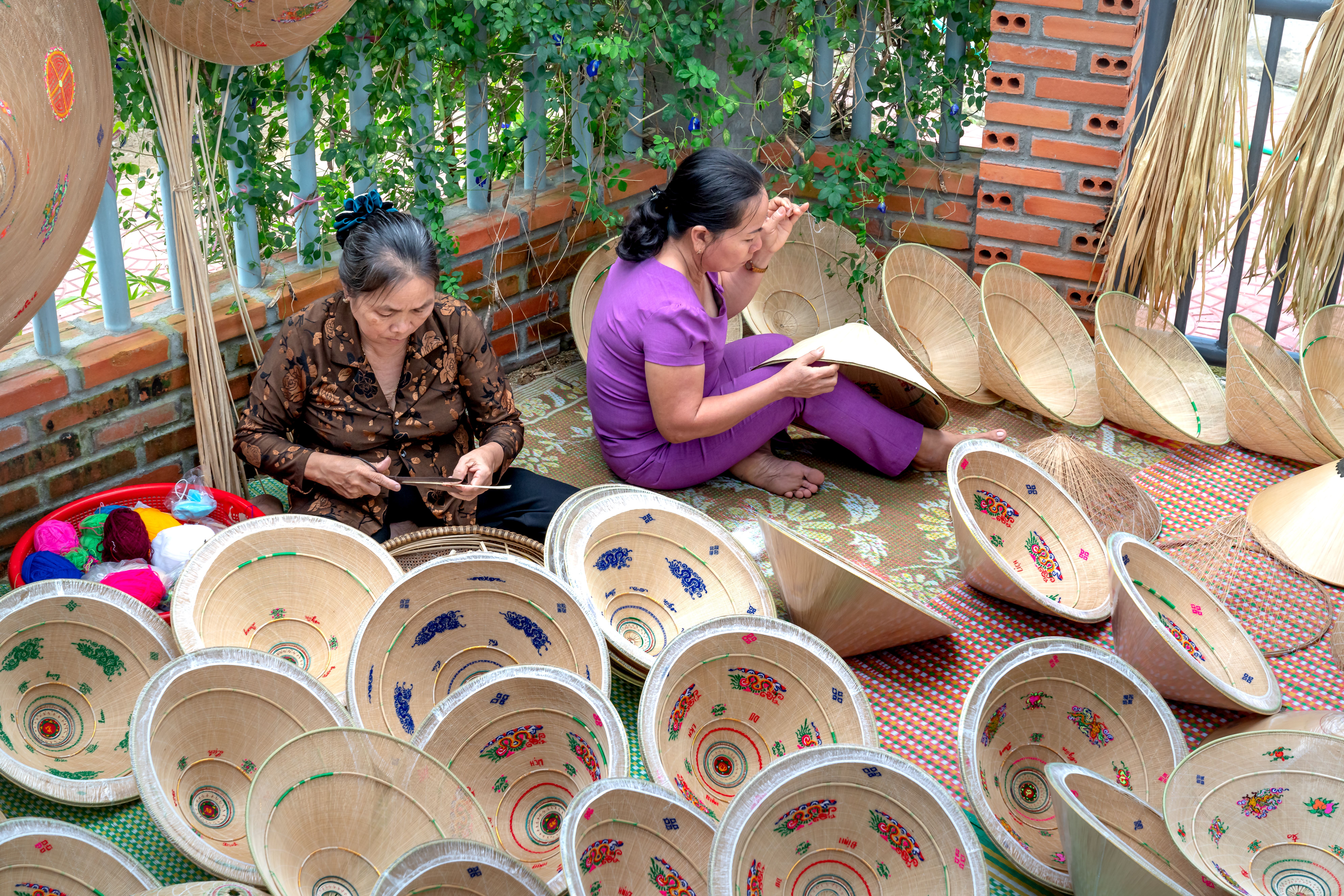 Women's Woven Apparel from Vietnam