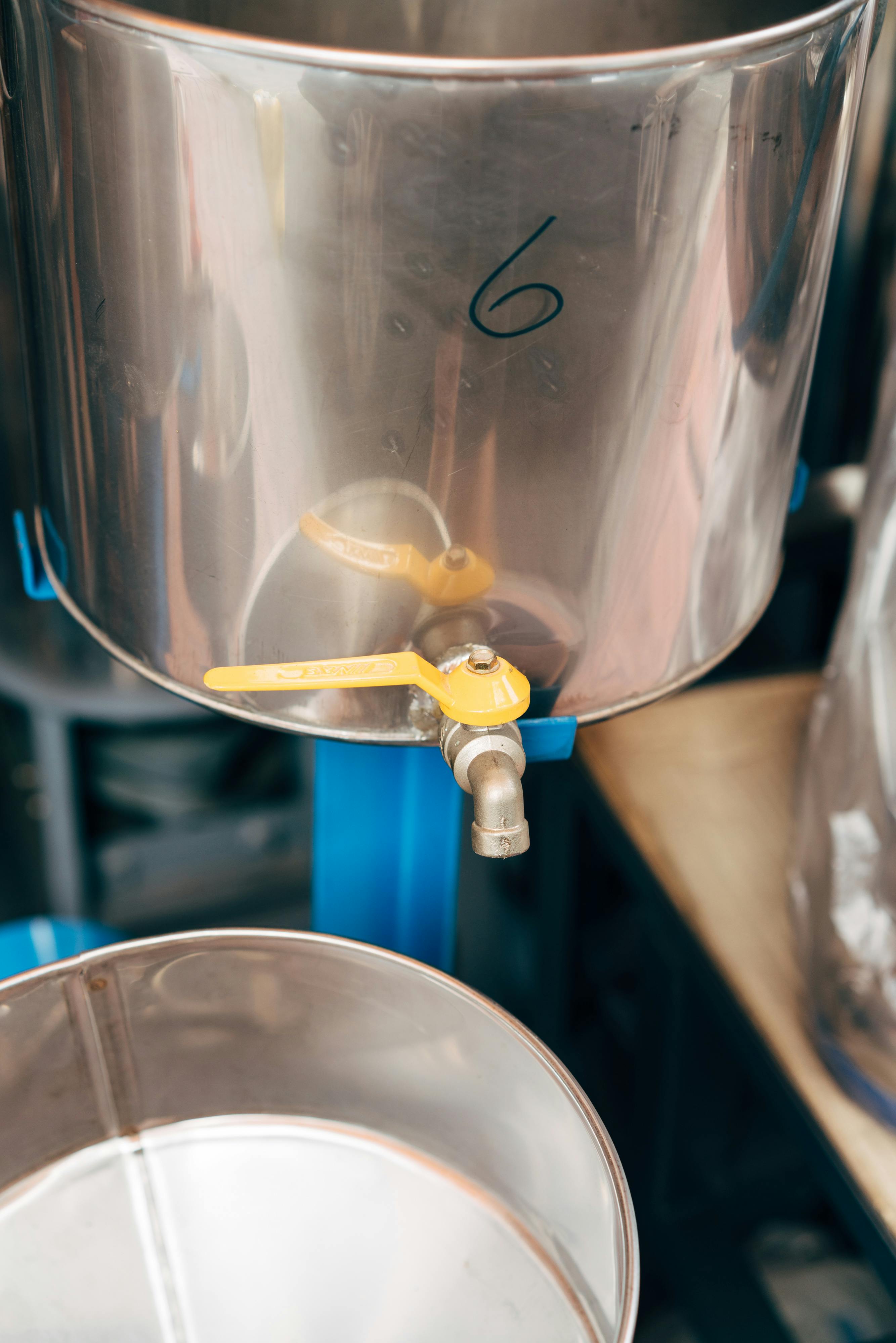 Dispenser Photos, Download The BEST Free Dispenser Stock Photos & HD Images