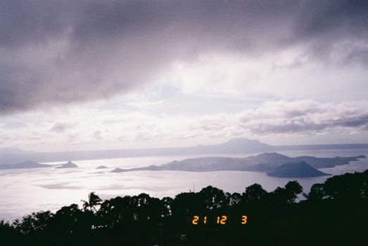 Tagaytay Taal volcano day — Manila