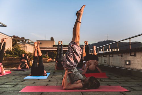 Gentle Yoga Stretches as Morning Rituals for Energy