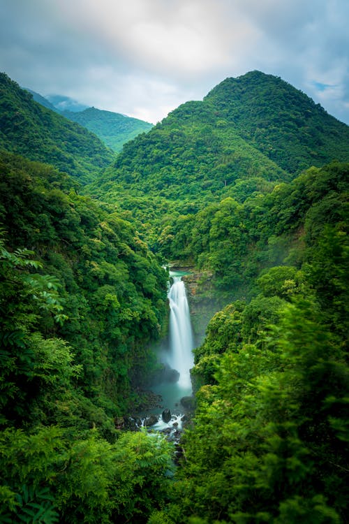 Foto profissional grátis de aerofotografia, cachoeira, cênico