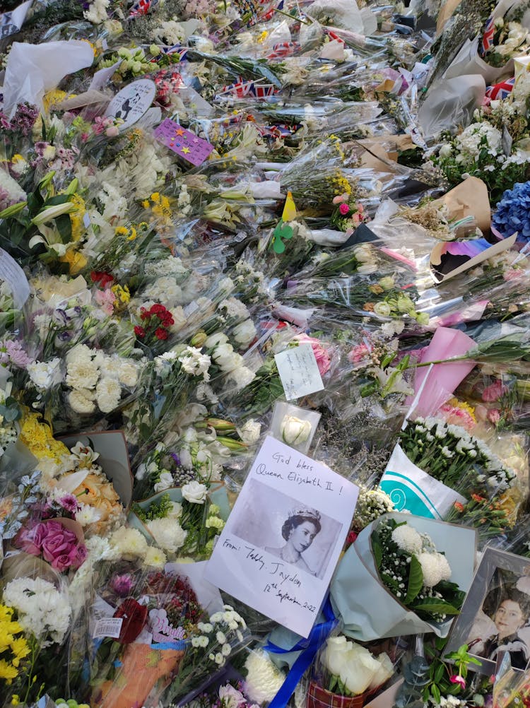 Funeral Bouquets In Memory Of Queen Elizabeth II