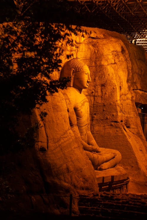 Безкоштовне стокове фото на тему «Буддизм, вертикальні постріл, вирізаний» стокове фото