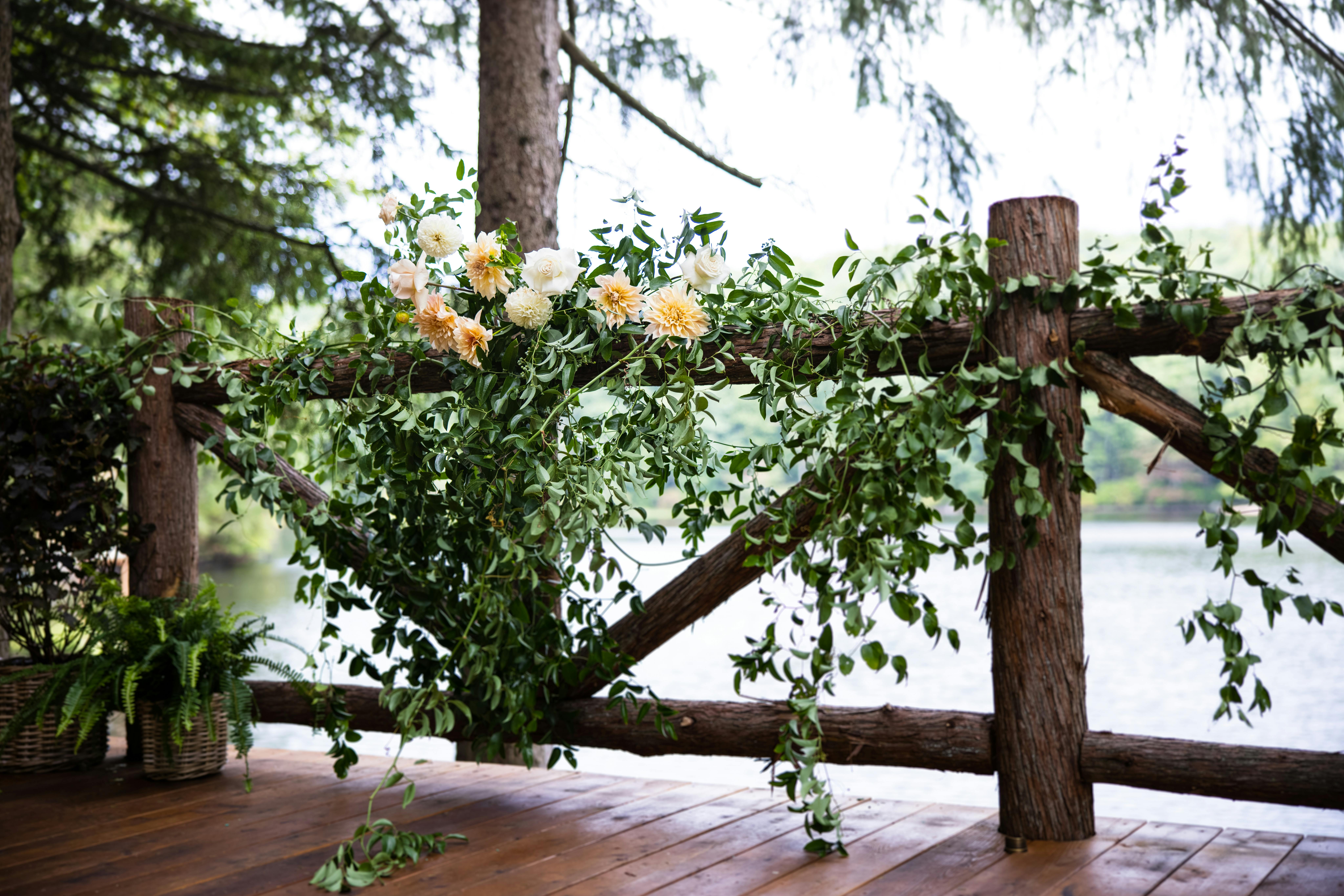 Flowers White Fence Photos, Download The BEST Free Flowers White Fence