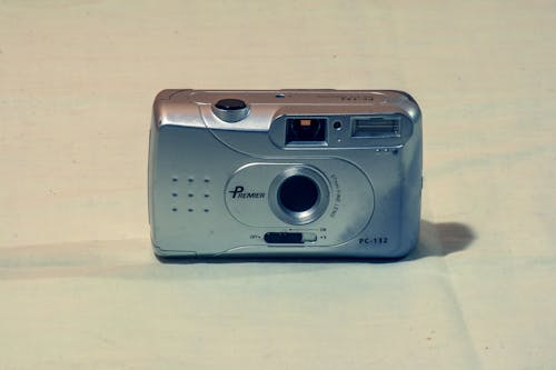 Fotobanka s bezplatnými fotkami na tému analógový fotoaparát. analógová kamera, fotoaparát, nostalgia
