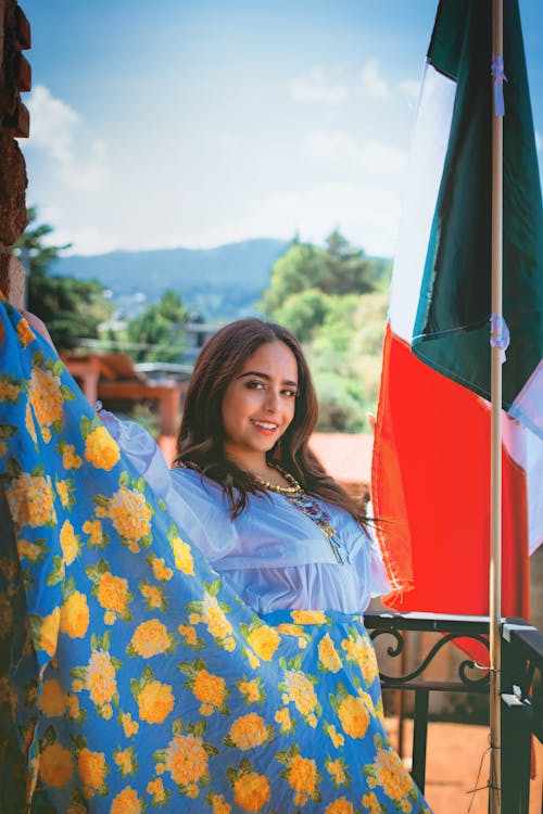 Základová fotografie zdarma na téma brunetka, krásný, mexiko flag