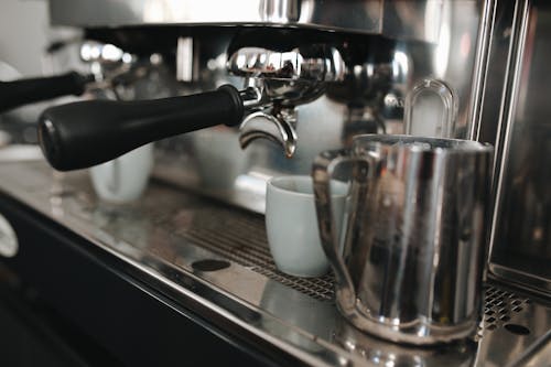 Kostenlos Kostenloses Stock Foto zu espressomaschine, kaffeemaschine, nahansicht Stock-Foto