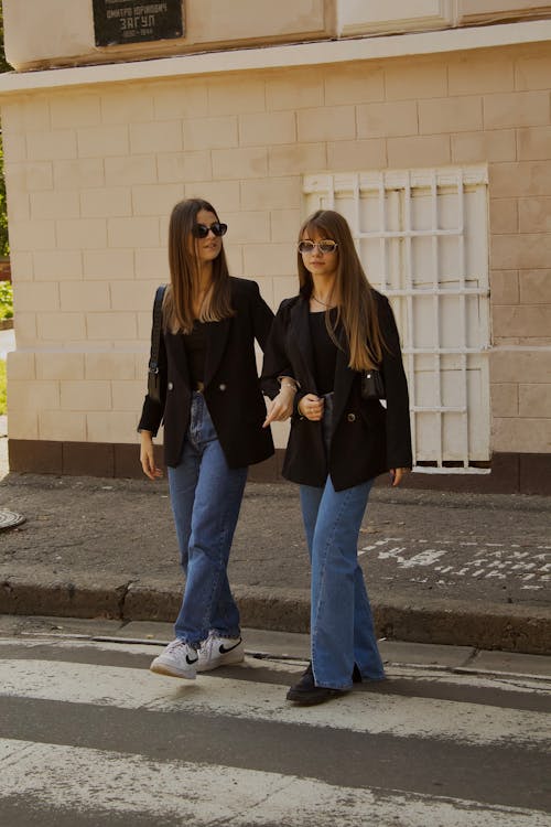 Women Wearing Black Jackets to Jeans · Free Stock Photo