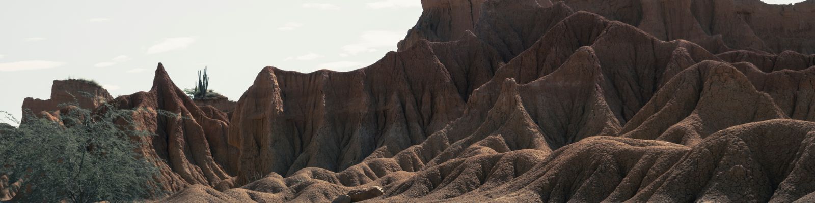 TESTE layout novo do artigo Formações do Deserto de la Tatacoa, no Huila, Colômbia