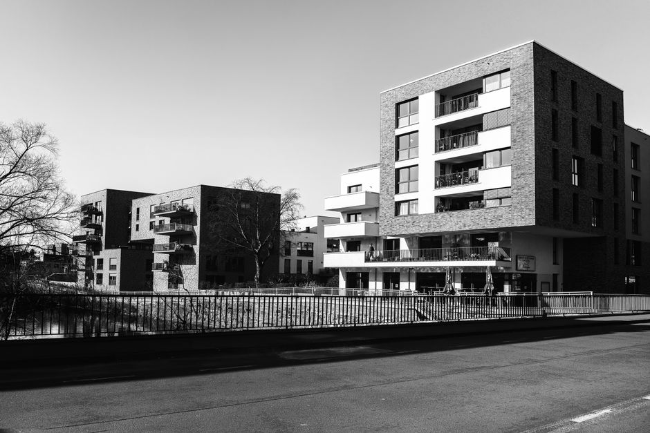 Trh zlyhal, bývanie sa stalo luxusom, vyhlásil Fico. Pripustil, že nájomné byty dajú aj ľuďom s vyšším príjmom