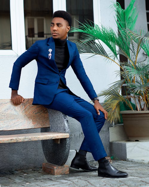 Kostnadsfri bild av afroamerikansk man, blå-suit, elegant