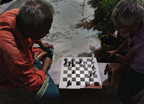 Foto d'estoc gratuïta de ancians, escacs, gran