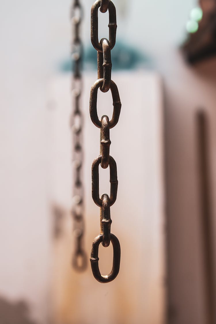 Hanging Metal Chains