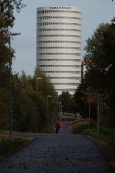 Finansministern utesluter inte ransonering: ”Förbereder oss på det värsta”