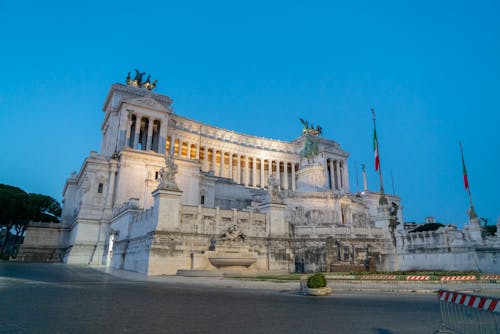  Victor Emmanuel II National Monument, Rome, Italy 